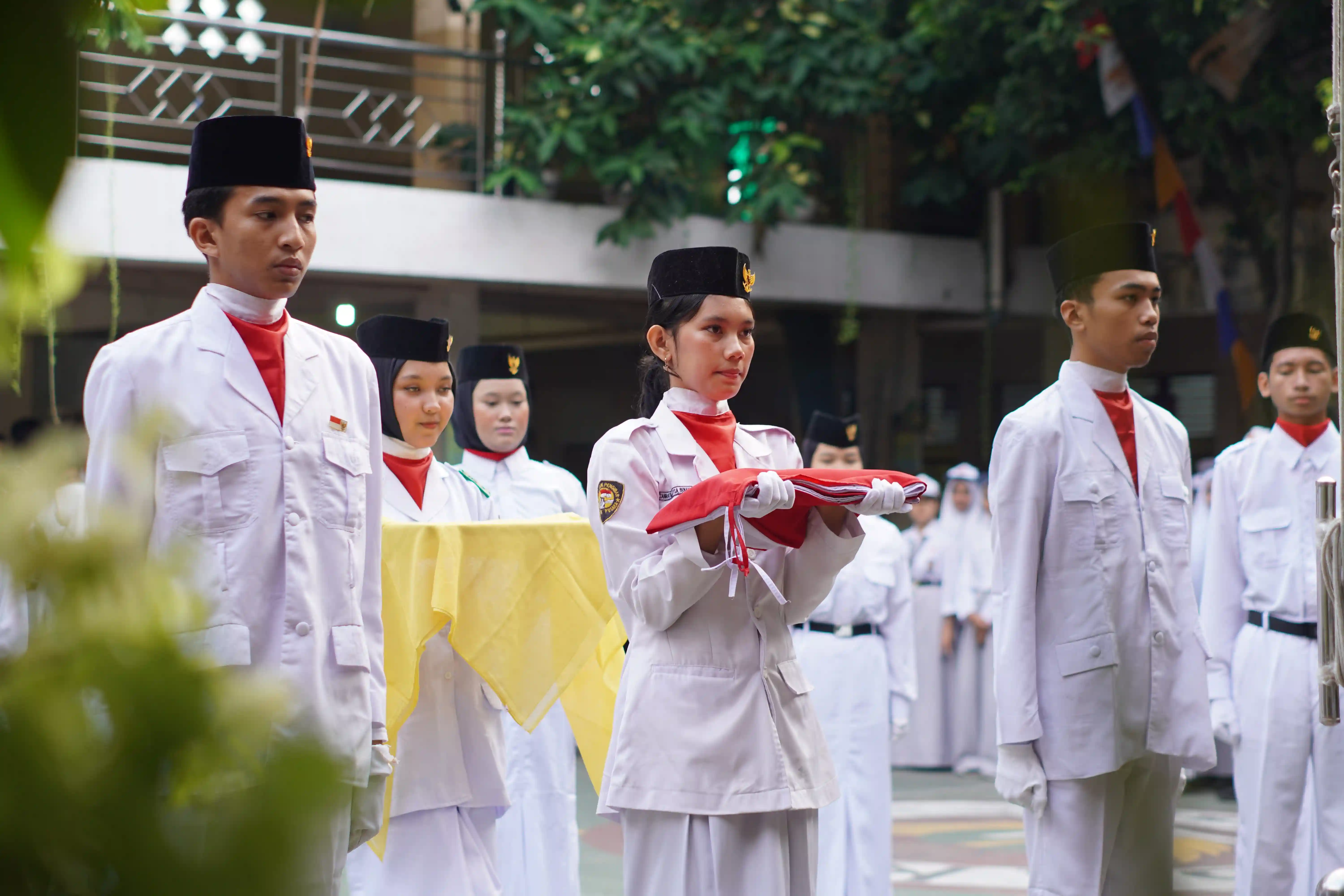 SMK PGRI Pekanbaru Gelar Upacara HUT RI ke-80 dengan Khidmat dan Penuh Semangat